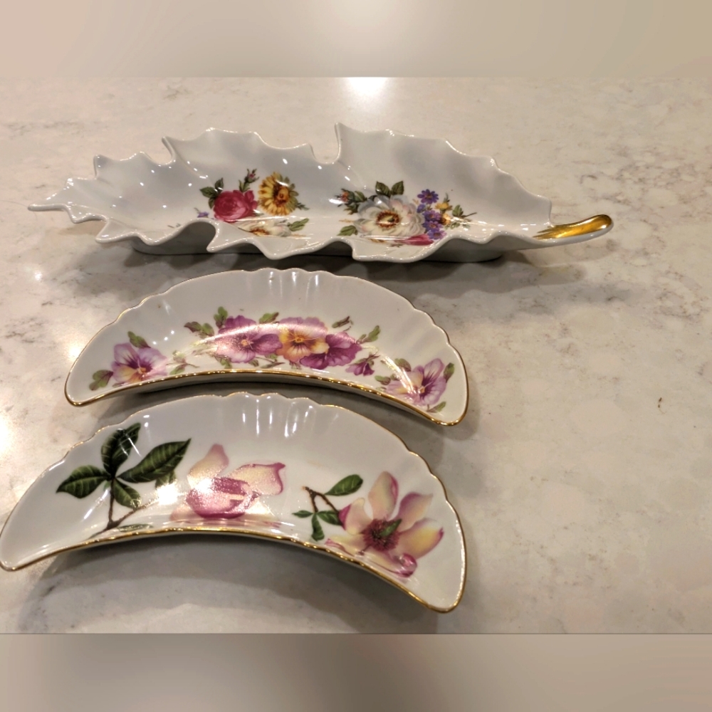 Old Nuremberg Germany Porcelain Set of 3